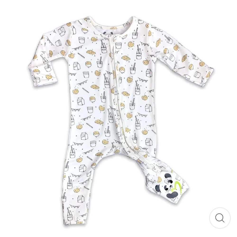 Bellabu Bear Milk and Cookies Pajamas